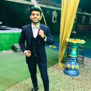 Meet your Posher, Varun